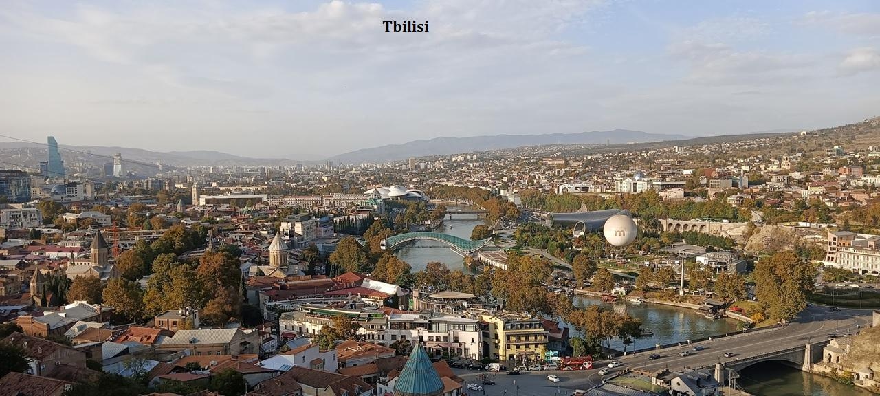 4 Tbilisi - panorama.jpg